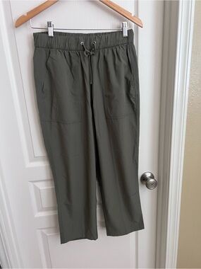 Old Navy Olive Green Drawstring Jogger Pants